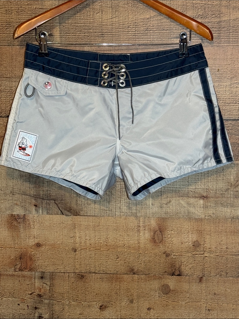 Birdwell Beach Britches White Gray/Navy Blue Board Shorts Made in USA Size 6